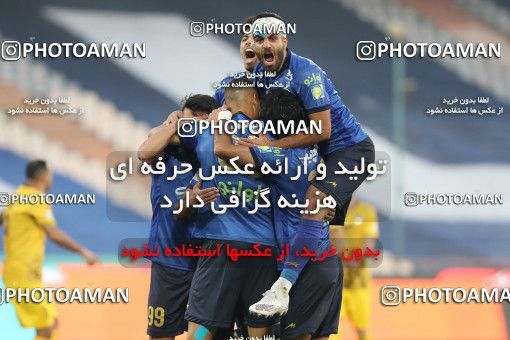 1764262, Tehran, Iran, لیگ برتر فوتبال ایران، Persian Gulf Cup، Week 10، First Leg، Esteghlal 1 v 0 Sepahan on 2021/12/14 at Azadi Stadium