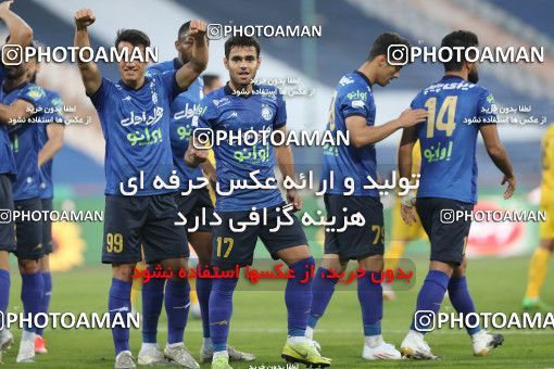 1764255, لیگ برتر فوتبال ایران، Persian Gulf Cup، Week 10، First Leg، 2021/12/14، Tehran، Azadi Stadium، Esteghlal 1 - 0 Sepahan