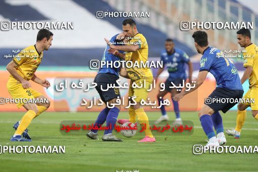 1764254, Tehran, Iran, لیگ برتر فوتبال ایران، Persian Gulf Cup، Week 10، First Leg، Esteghlal 1 v 0 Sepahan on 2021/12/14 at Azadi Stadium