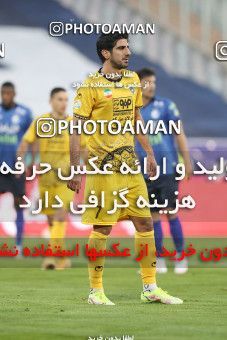 1764229, Tehran, Iran, لیگ برتر فوتبال ایران، Persian Gulf Cup، Week 10، First Leg، Esteghlal 1 v 0 Sepahan on 2021/12/14 at Azadi Stadium