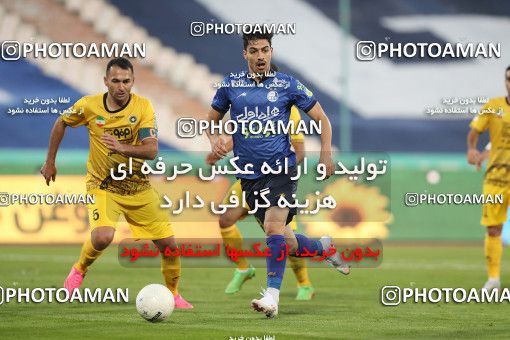 1764246, Tehran, Iran, لیگ برتر فوتبال ایران، Persian Gulf Cup، Week 10، First Leg، 2021/12/14، Esteghlal 1 - 0 Sepahan