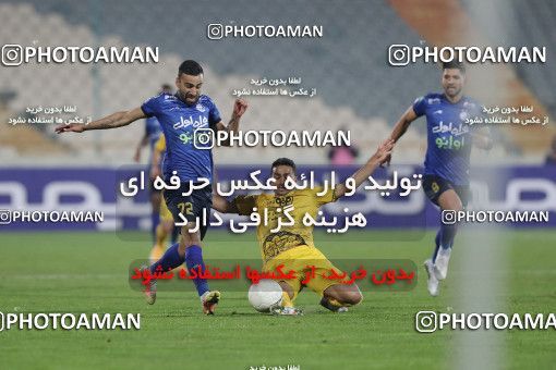 1764272, Tehran, Iran, لیگ برتر فوتبال ایران، Persian Gulf Cup، Week 10، First Leg، Esteghlal 1 v 0 Sepahan on 2021/12/14 at Azadi Stadium