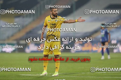 1764276, Tehran, Iran, لیگ برتر فوتبال ایران، Persian Gulf Cup، Week 10، First Leg، Esteghlal 1 v 0 Sepahan on 2021/12/14 at Azadi Stadium