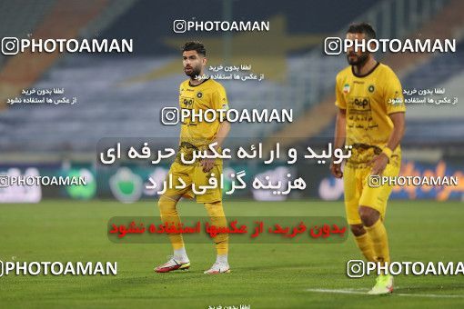 1764218, Tehran, Iran, لیگ برتر فوتبال ایران، Persian Gulf Cup، Week 10، First Leg، Esteghlal 1 v 0 Sepahan on 2021/12/14 at Azadi Stadium