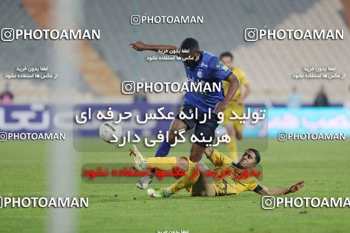 1764259, Tehran, Iran, لیگ برتر فوتبال ایران، Persian Gulf Cup، Week 10، First Leg، Esteghlal 1 v 0 Sepahan on 2021/12/14 at Azadi Stadium