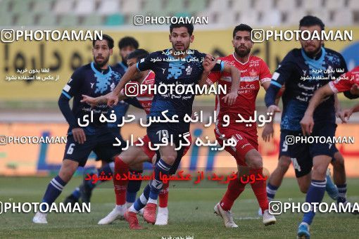 1766748, Tehran, Iran, لیگ برتر فوتبال ایران، Persian Gulf Cup، Week 10، First Leg، Paykan 1 v 3 Persepolis on 2021/12/15 at Shahid Dastgerdi Stadium
