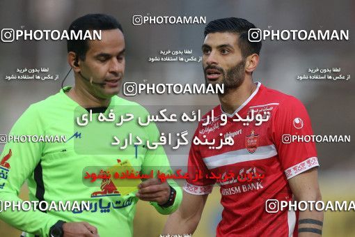1766662, Tehran, Iran, لیگ برتر فوتبال ایران، Persian Gulf Cup، Week 10، First Leg، Paykan 1 v 3 Persepolis on 2021/12/15 at Shahid Dastgerdi Stadium