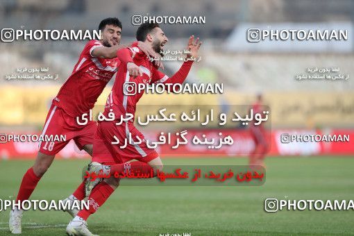 1766801, Tehran, Iran, لیگ برتر فوتبال ایران، Persian Gulf Cup، Week 10، First Leg، Paykan 1 v 3 Persepolis on 2021/12/15 at Shahid Dastgerdi Stadium