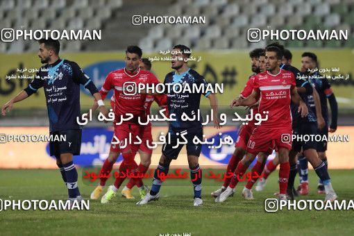 1766866, Tehran, Iran, لیگ برتر فوتبال ایران، Persian Gulf Cup، Week 10، First Leg، Paykan 1 v 3 Persepolis on 2021/12/15 at Shahid Dastgerdi Stadium