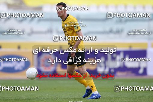 1769075, Isfahan, Iran, لیگ برتر فوتبال ایران، Persian Gulf Cup، Week 7، First Leg، Sepahan 2 v 0 Nassaji Qaemshahr on 2021/11/29 at Naghsh-e Jahan Stadium