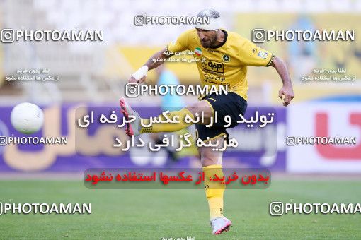 1769228, Isfahan, Iran, لیگ برتر فوتبال ایران، Persian Gulf Cup، Week 7، First Leg، Sepahan 2 v 0 Nassaji Qaemshahr on 2021/11/29 at Naghsh-e Jahan Stadium