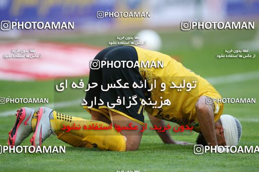 1769303, Isfahan, Iran, لیگ برتر فوتبال ایران، Persian Gulf Cup، Week 7، First Leg، Sepahan 2 v 0 Nassaji Qaemshahr on 2021/11/29 at Naghsh-e Jahan Stadium