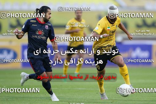 1769449, Isfahan, Iran, لیگ برتر فوتبال ایران، Persian Gulf Cup، Week 7، First Leg، Sepahan 2 v 0 Nassaji Qaemshahr on 2021/11/29 at Naghsh-e Jahan Stadium