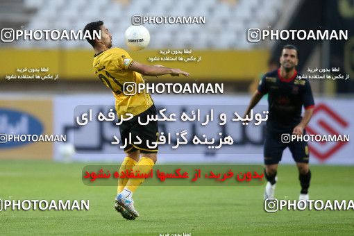 1769548, Isfahan, Iran, لیگ برتر فوتبال ایران، Persian Gulf Cup، Week 7، First Leg، Sepahan 2 v 0 Nassaji Qaemshahr on 2021/11/29 at Naghsh-e Jahan Stadium