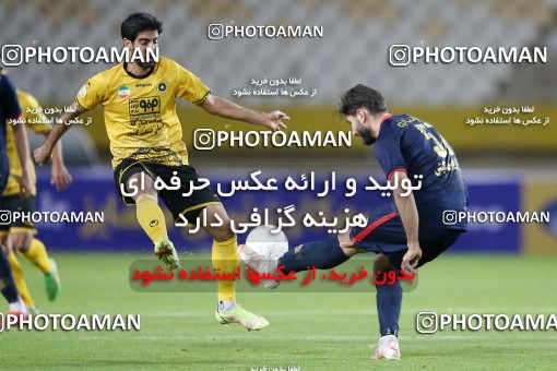 1769691, Isfahan, Iran, لیگ برتر فوتبال ایران، Persian Gulf Cup، Week 7، First Leg، Sepahan 2 v 0 Nassaji Qaemshahr on 2021/11/29 at Naghsh-e Jahan Stadium