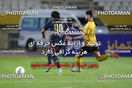1769759, Isfahan, Iran, لیگ برتر فوتبال ایران، Persian Gulf Cup، Week 7، First Leg، Sepahan 2 v 0 Nassaji Qaemshahr on 2021/11/29 at Naghsh-e Jahan Stadium