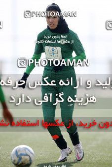 1772918, Isfahan, Iran, لیگ برتر فوتبال بانوان ایران، ، Week 5، First Leg، Zob Ahan Isfahan 1 v 1  on 2021/12/10 at Shafagh Stadium
