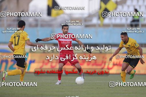 1780613, Arak, Iran, لیگ برتر فوتبال ایران، Persian Gulf Cup، Week 12، First Leg، Sepahan 0 v 1 Persepolis on 2021/12/29 at Arak Imam Khomeini Stadium