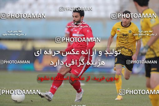1780658, Arak, Iran, لیگ برتر فوتبال ایران، Persian Gulf Cup، Week 12، First Leg، Sepahan 0 v 1 Persepolis on 2021/12/29 at Arak Imam Khomeini Stadium
