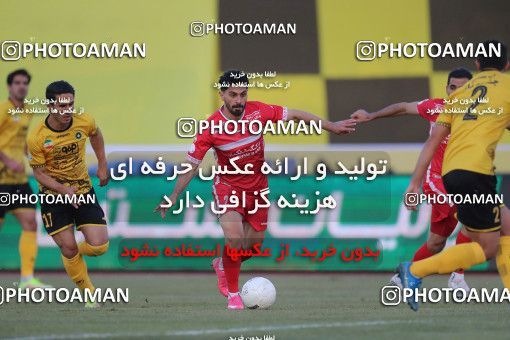 1780575, Arak, Iran, لیگ برتر فوتبال ایران، Persian Gulf Cup، Week 12، First Leg، Sepahan 0 v 1 Persepolis on 2021/12/29 at Arak Imam Khomeini Stadium