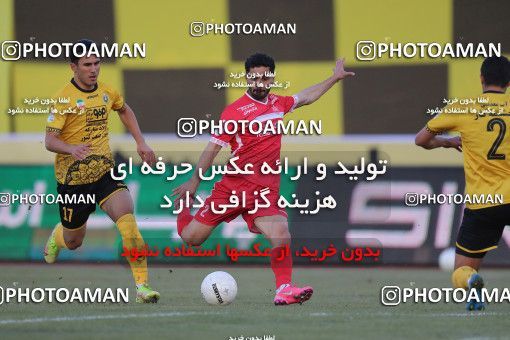 1780607, Arak, Iran, لیگ برتر فوتبال ایران، Persian Gulf Cup، Week 12، First Leg، Sepahan 0 v 1 Persepolis on 2021/12/29 at Arak Imam Khomeini Stadium
