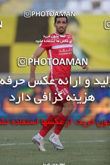 1780529, Arak, Iran, لیگ برتر فوتبال ایران، Persian Gulf Cup، Week 12، First Leg، Sepahan 0 v 1 Persepolis on 2021/12/29 at Arak Imam Khomeini Stadium
