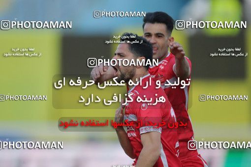 1780492, Arak, Iran, لیگ برتر فوتبال ایران، Persian Gulf Cup، Week 12، First Leg، Sepahan 0 v 1 Persepolis on 2021/12/29 at Arak Imam Khomeini Stadium