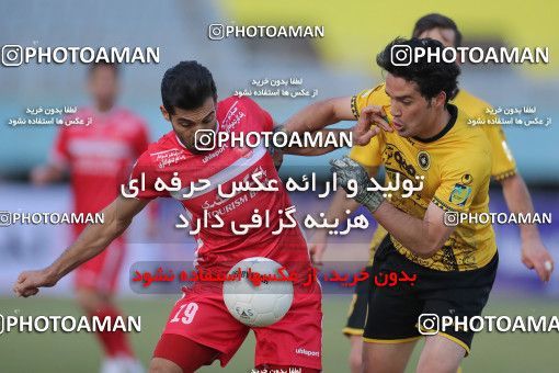 1780527, Arak, Iran, لیگ برتر فوتبال ایران، Persian Gulf Cup، Week 12، First Leg، Sepahan 0 v 1 Persepolis on 2021/12/29 at Arak Imam Khomeini Stadium