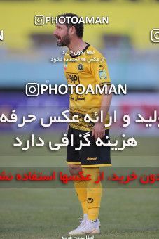 1780433, Arak, Iran, لیگ برتر فوتبال ایران، Persian Gulf Cup، Week 12، First Leg، Sepahan 0 v 1 Persepolis on 2021/12/29 at Arak Imam Khomeini Stadium