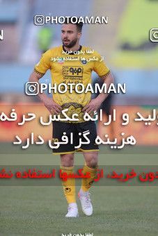 1780535, Arak, Iran, لیگ برتر فوتبال ایران، Persian Gulf Cup، Week 12، First Leg، Sepahan 0 v 1 Persepolis on 2021/12/29 at Arak Imam Khomeini Stadium