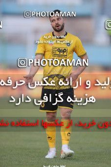 1780444, Arak, Iran, لیگ برتر فوتبال ایران، Persian Gulf Cup، Week 12، First Leg، Sepahan 0 v 1 Persepolis on 2021/12/29 at Arak Imam Khomeini Stadium