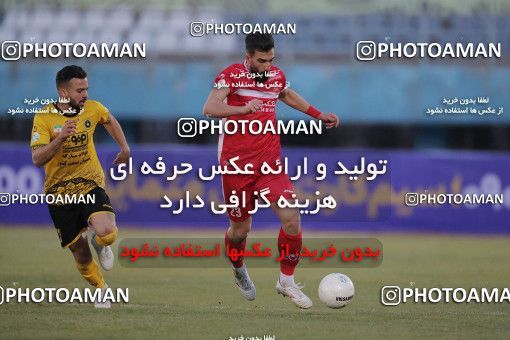 1780608, Arak, Iran, لیگ برتر فوتبال ایران، Persian Gulf Cup، Week 12، First Leg، Sepahan 0 v 1 Persepolis on 2021/12/29 at Arak Imam Khomeini Stadium