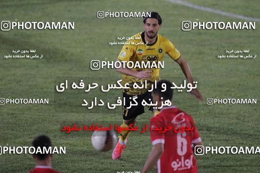 1780655, Arak, Iran, لیگ برتر فوتبال ایران، Persian Gulf Cup، Week 12، First Leg، Sepahan 0 v 1 Persepolis on 2021/12/29 at Arak Imam Khomeini Stadium