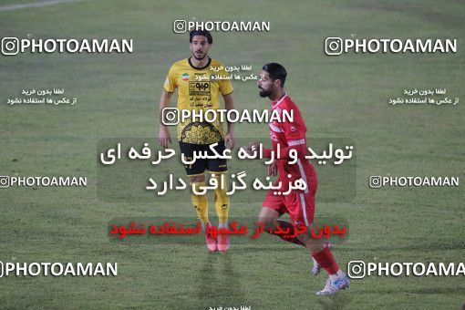 1780586, Arak, Iran, لیگ برتر فوتبال ایران، Persian Gulf Cup، Week 12، First Leg، Sepahan 0 v 1 Persepolis on 2021/12/29 at Arak Imam Khomeini Stadium