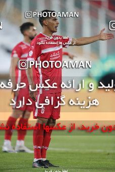 1838351, Tehran, Iran, لیگ برتر فوتبال ایران، Persian Gulf Cup، Week 11، First Leg، Persepolis 2 v 0 Zob Ahan Esfahan on 2021/12/24 at Azadi Stadium