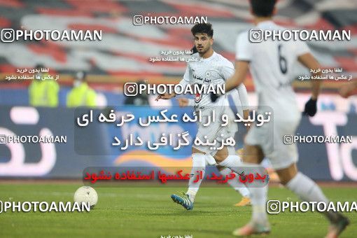 1838364, Tehran, Iran, لیگ برتر فوتبال ایران، Persian Gulf Cup، Week 11، First Leg، Persepolis 2 v 0 Zob Ahan Esfahan on 2021/12/24 at Azadi Stadium
