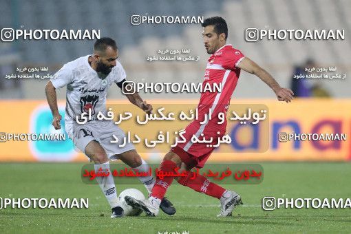 1838328, Tehran, Iran, لیگ برتر فوتبال ایران، Persian Gulf Cup، Week 11، First Leg، Persepolis 2 v 0 Zob Ahan Esfahan on 2021/12/24 at Azadi Stadium
