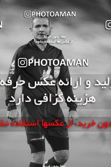 1838538, Tehran, Iran, لیگ برتر فوتبال ایران، Persian Gulf Cup، Week 11، First Leg، Persepolis 2 v 0 Zob Ahan Esfahan on 2021/12/24 at Azadi Stadium