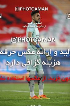 1838406, Tehran, Iran, لیگ برتر فوتبال ایران، Persian Gulf Cup، Week 11، First Leg، Persepolis 2 v 0 Zob Ahan Esfahan on 2021/12/24 at Azadi Stadium