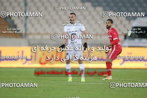 1838335, Tehran, Iran, لیگ برتر فوتبال ایران، Persian Gulf Cup، Week 11، First Leg، Persepolis 2 v 0 Zob Ahan Esfahan on 2021/12/24 at Azadi Stadium