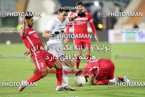 1780716, Tehran, Iran, لیگ برتر فوتبال ایران، Persian Gulf Cup، Week 11، First Leg، Persepolis 2 v 0 Zob Ahan Esfahan on 2021/12/24 at Azadi Stadium