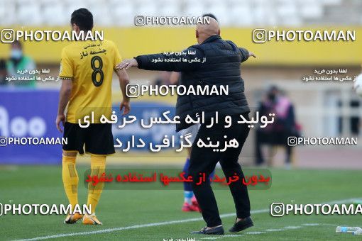 1786225, Isfahan, Iran, لیگ برتر فوتبال ایران، Persian Gulf Cup، Week 9، First Leg، Sepahan 1 v 0 Sanat Naft Abadan on 2021/12/09 at Naghsh-e Jahan Stadium