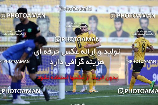 1786135, Isfahan, Iran, لیگ برتر فوتبال ایران، Persian Gulf Cup، Week 9، First Leg، Sepahan 1 v 0 Sanat Naft Abadan on 2021/12/09 at Naghsh-e Jahan Stadium