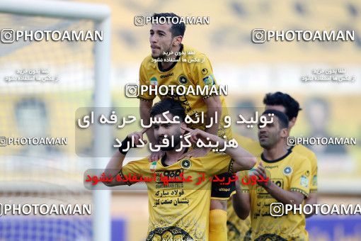 1786296, Isfahan, Iran, لیگ برتر فوتبال ایران، Persian Gulf Cup، Week 9، First Leg، Sepahan 1 v 0 Sanat Naft Abadan on 2021/12/09 at Naghsh-e Jahan Stadium