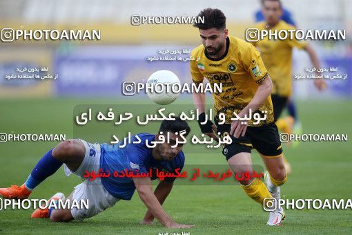 1786229, Isfahan, Iran, لیگ برتر فوتبال ایران، Persian Gulf Cup، Week 9، First Leg، Sepahan 1 v 0 Sanat Naft Abadan on 2021/12/09 at Naghsh-e Jahan Stadium