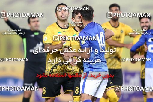 1786484, Isfahan, Iran, لیگ برتر فوتبال ایران، Persian Gulf Cup، Week 9، First Leg، Sepahan 1 v 0 Sanat Naft Abadan on 2021/12/09 at Naghsh-e Jahan Stadium