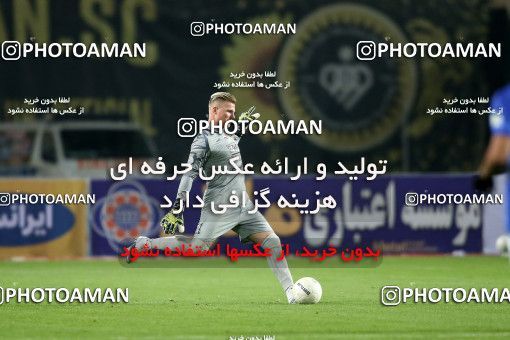 1786645, Isfahan, Iran, لیگ برتر فوتبال ایران، Persian Gulf Cup، Week 9، First Leg، Sepahan 1 v 0 Sanat Naft Abadan on 2021/12/09 at Naghsh-e Jahan Stadium