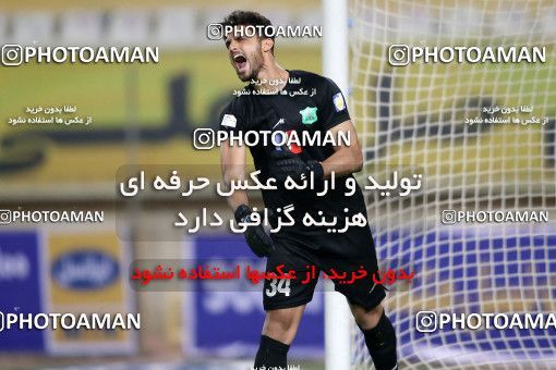 1786753, Isfahan, Iran, لیگ برتر فوتبال ایران، Persian Gulf Cup، Week 9، First Leg، Sepahan 1 v 0 Sanat Naft Abadan on 2021/12/09 at Naghsh-e Jahan Stadium