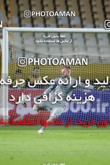 1786724, Isfahan, Iran, لیگ برتر فوتبال ایران، Persian Gulf Cup، Week 9، First Leg، Sepahan 1 v 0 Sanat Naft Abadan on 2021/12/09 at Naghsh-e Jahan Stadium