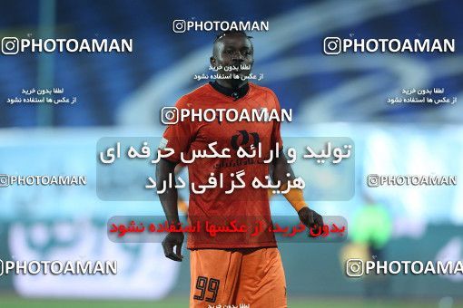 1790597, لیگ برتر فوتبال ایران، Persian Gulf Cup، Week 14، First Leg، 2022/01/08، Tehran، Azadi Stadium، Esteghlal 3 - 2 Mes Rafsanjan
